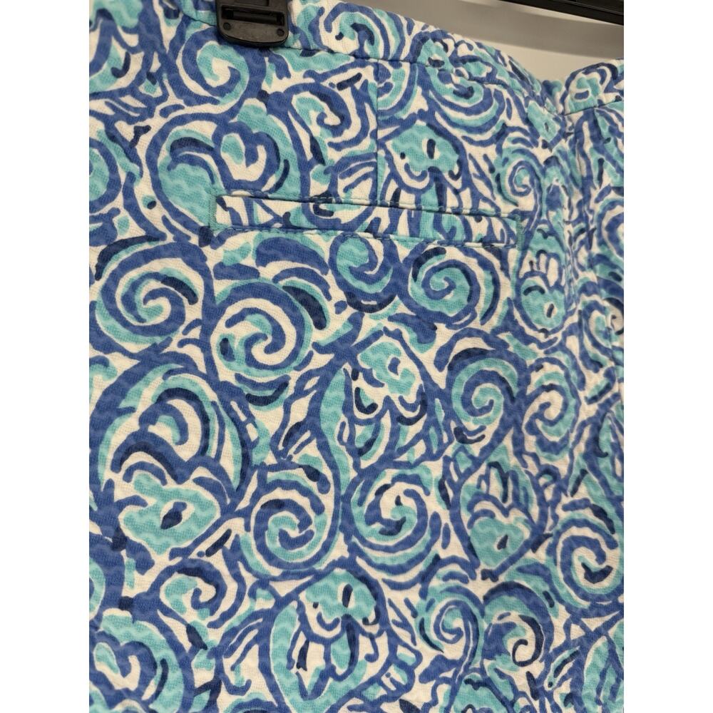 Lilly Pulitzer Adie Chino Shorts Womens 6 Chasing Tail Blue White 4" Inseam - Picture 5 of 8